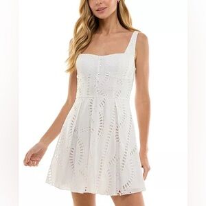SENI & CADE'  (C1) Cotton Eyelet Fit & Flare Mini Dress WHITE NWT